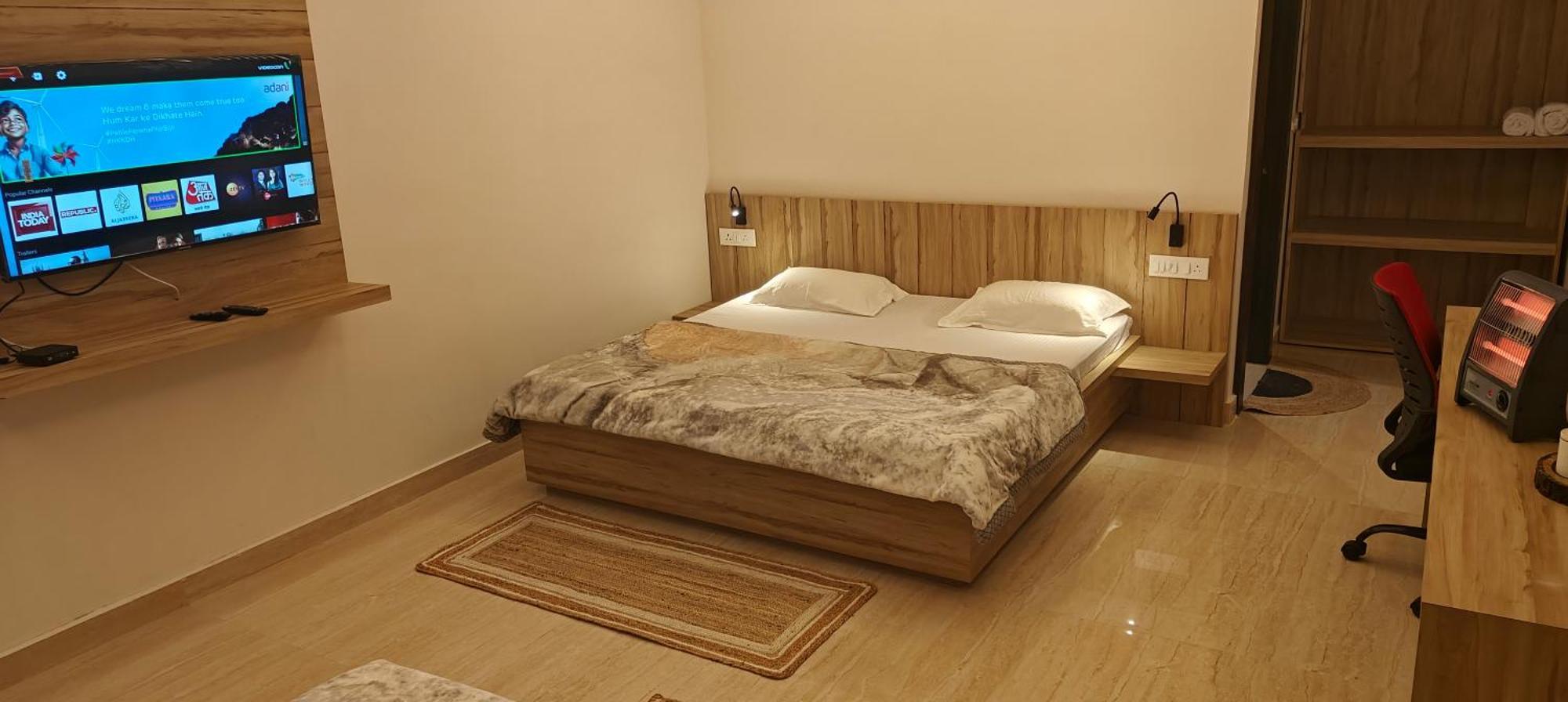 Shobhayan Inn, Airport Railway Station Pickup Free Ayodhya Exterior photo